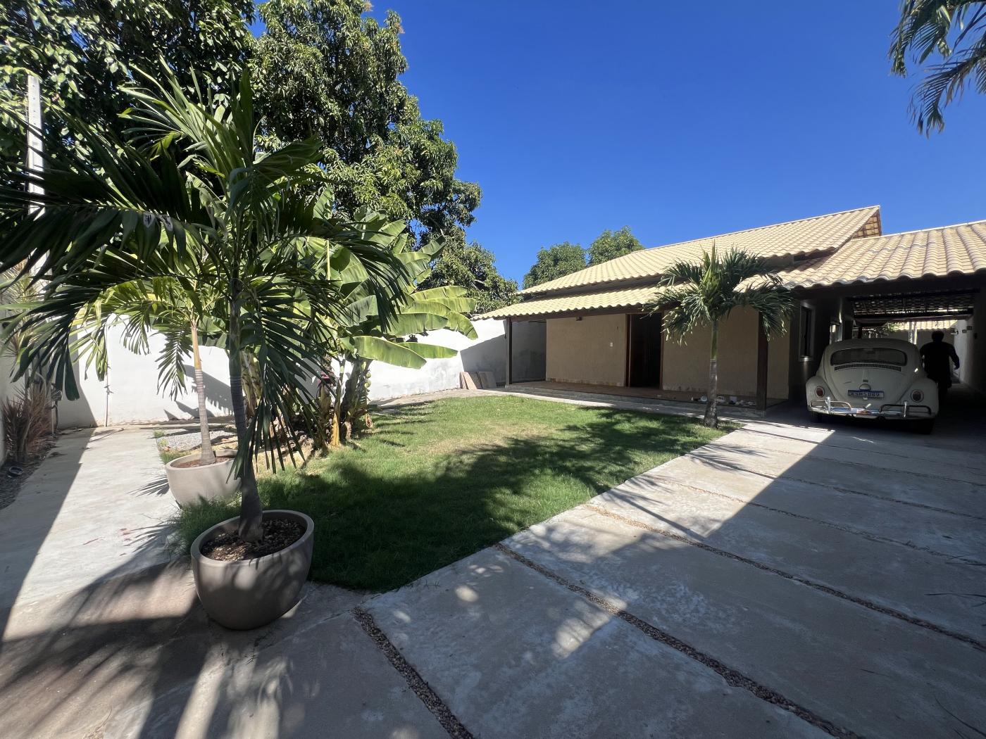 https://www.casa33imoveis.com.br/imagens/imoveis/202408081048455020.jpg